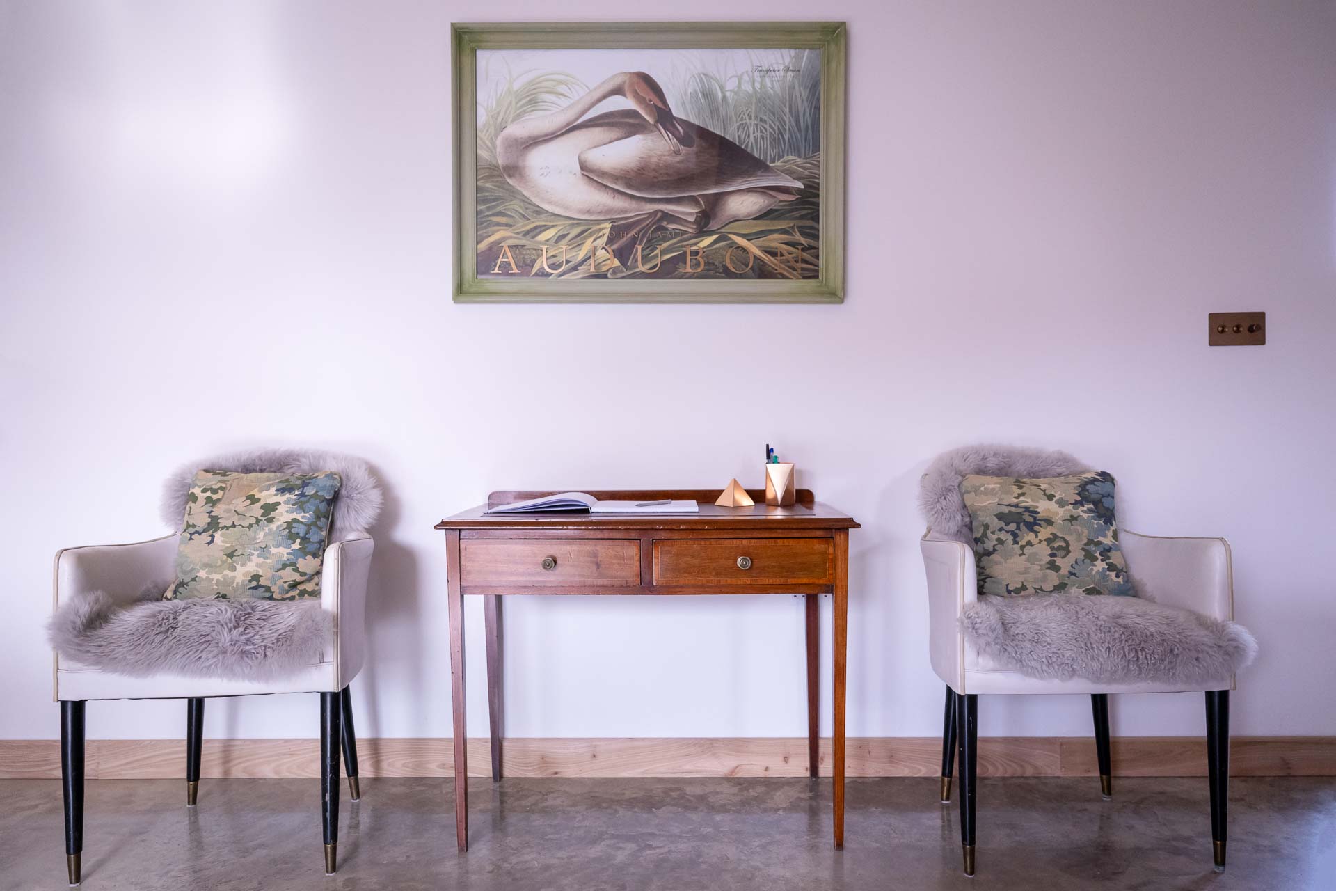 stylish stays whisper gill lo res 003