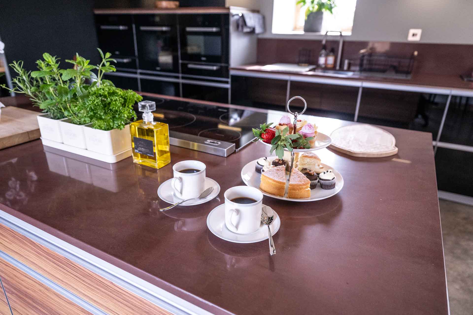 stylish stays whisper gill lo res 005